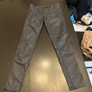 Rag and Bone jeans. Size: W: 27 L:28 1/2